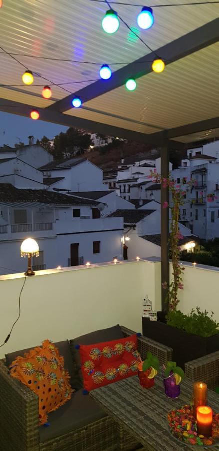 El Nido De La Galeria Apartment Setenil De Las Bodegas Exterior photo